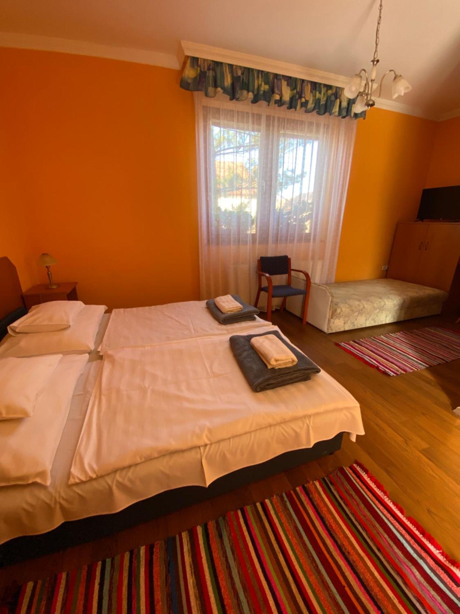 Apartman Dóra Hajdúszoboszló Exterior foto
