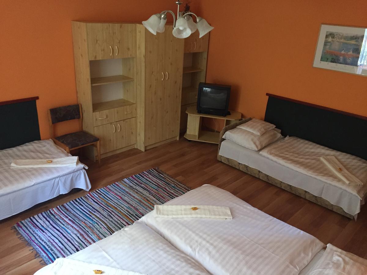 Apartman Dóra Hajdúszoboszló Exterior foto
